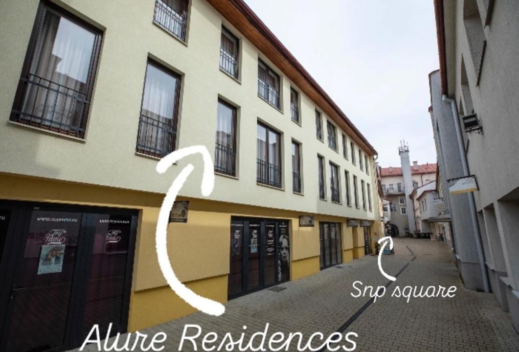 Alure Residences 10 - 24H Self Check-In & Private Parking Next To The Apartment Building Included, City Center Right On Snp Square In A Quiet Passage, New Building, Best Deal In Town 班斯卡-比斯特里察 外观 照片